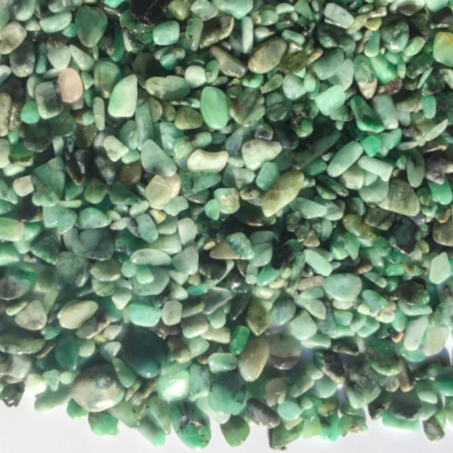 EMERALD Chips - 3-7mm - 1, 2, 4, 8 oz - Gemstone Chips - Crystal Chips - Roller Bottle Chips - Healing Crystals - Arts & Crafts