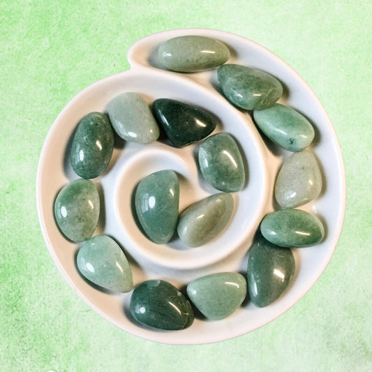 GREEN AVENTURINE Tumbled Stone - Choice of Sizes and Quantity - Polished High Energy Healing Stones with Information Card - Reiki Enhanced