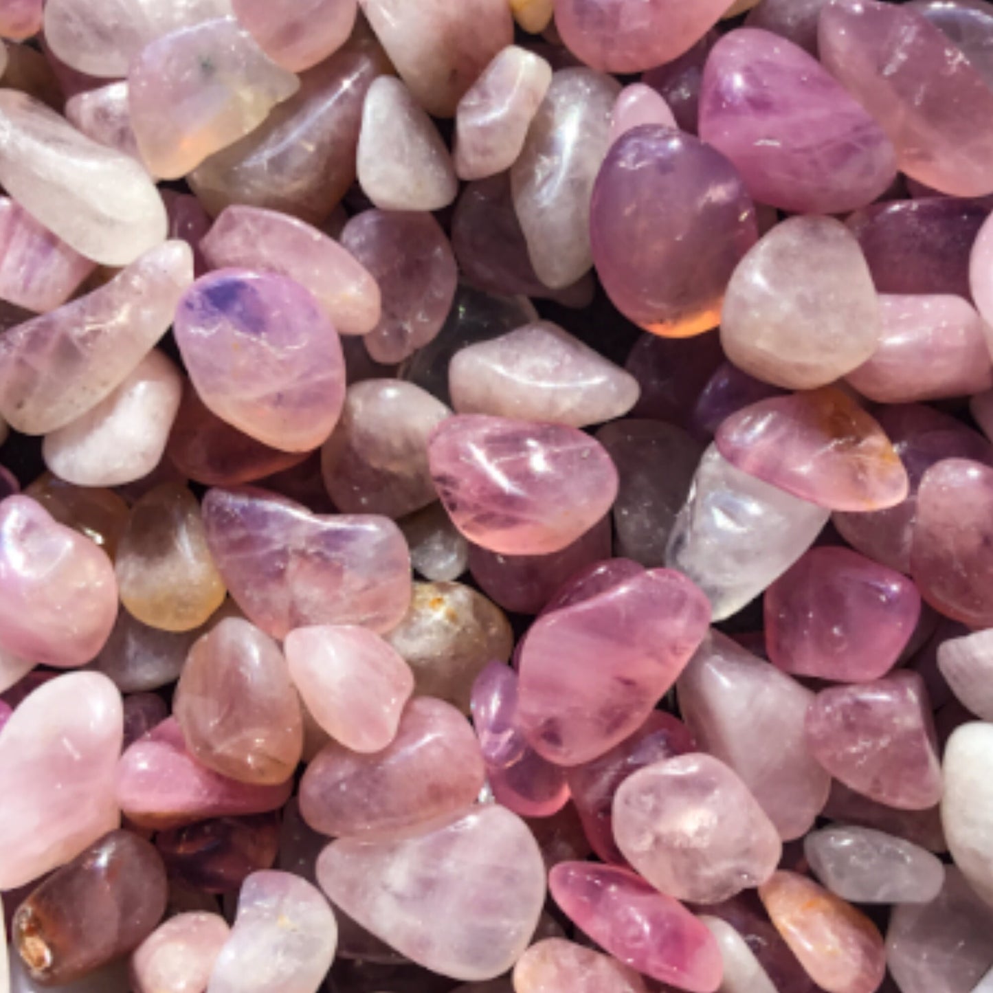 LAVENDER ROSE QUARTZ Chips - 3-7mm - 1, 2, 4, 8 oz - Crystal Chips - Gemstone Chips - Roller Bootle Chips - Healing Crystals - Arts & Crafts